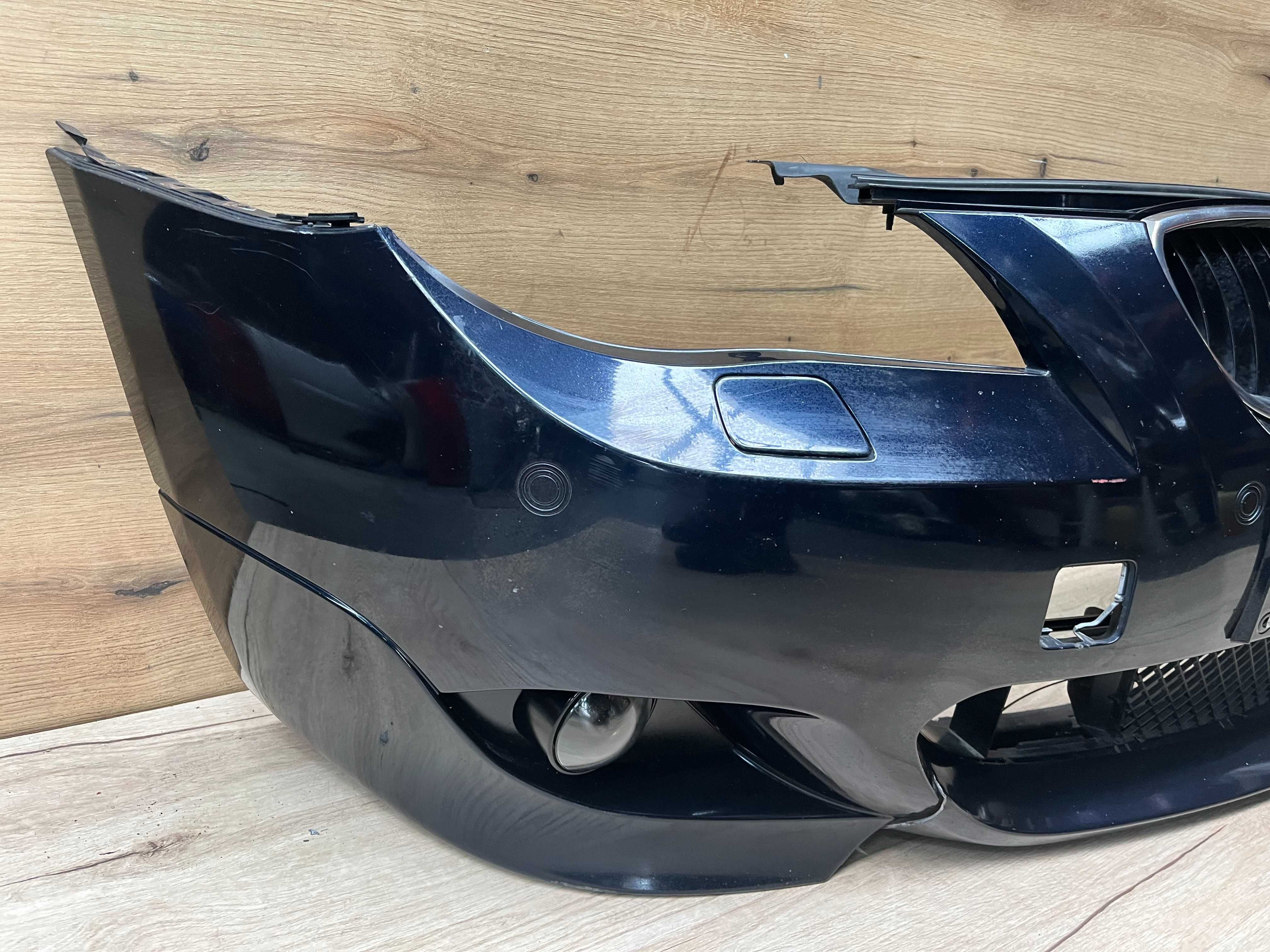 Zderzak przedni Bmw E60 M-Pakiet 4x pdc spryski
