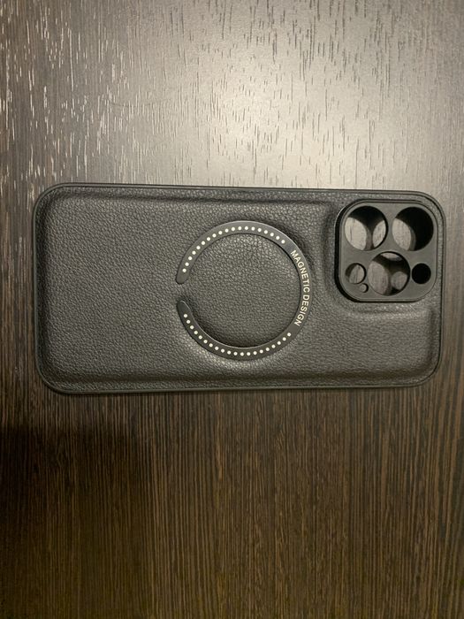 Продам чехол на Iphone 14 pro max