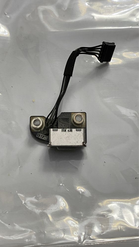 DC Jack Apple MacBook Pro 8 2 0 - 2 5 6 5 - A e 2 3 6 1 - A Original