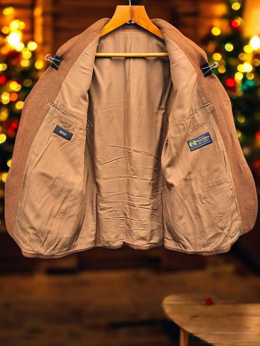 Hugo Boss твидовый утепленный шерстяной пиджак