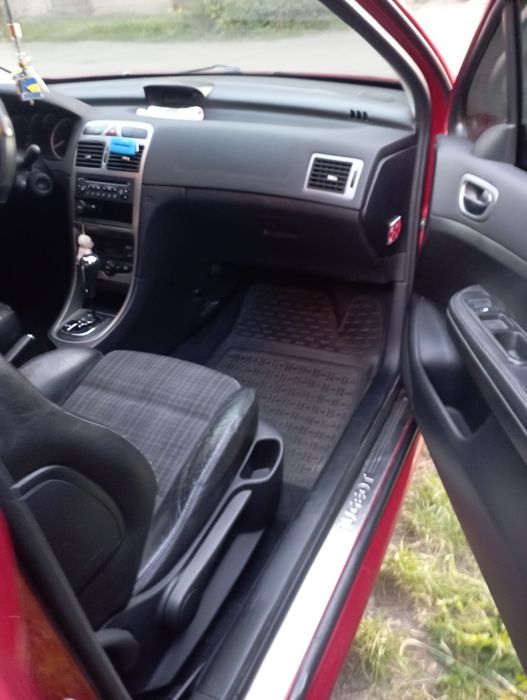 Продам автомобіль PEUGEOT 307