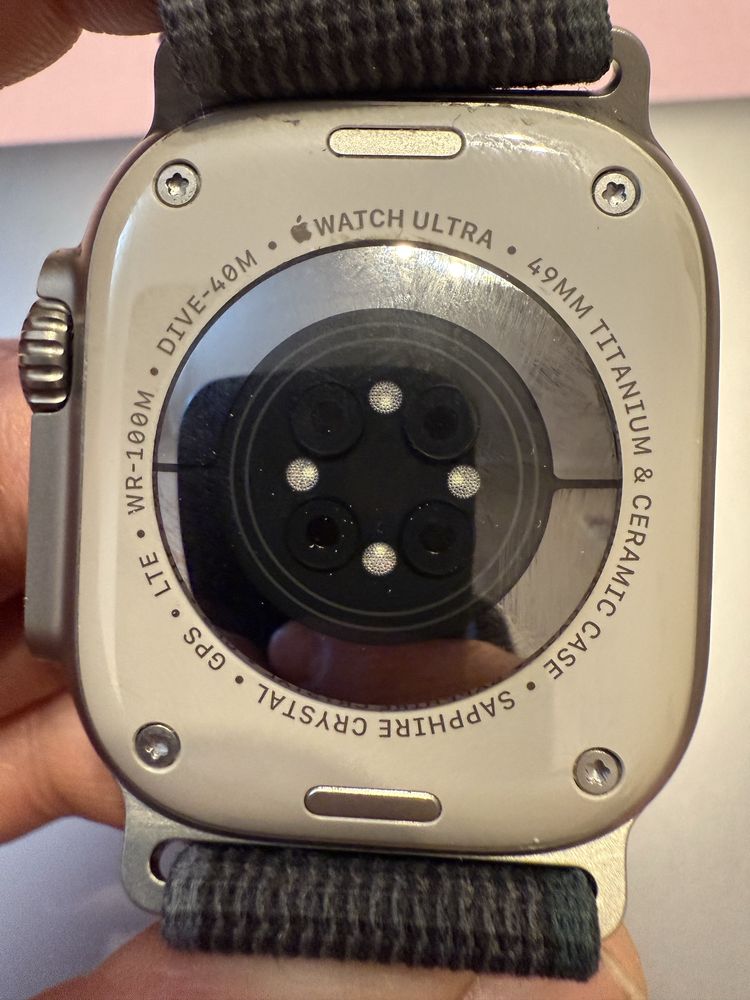 Apple watch Ultra 2 GPS + LTE TITANIUM CASE 49 мм