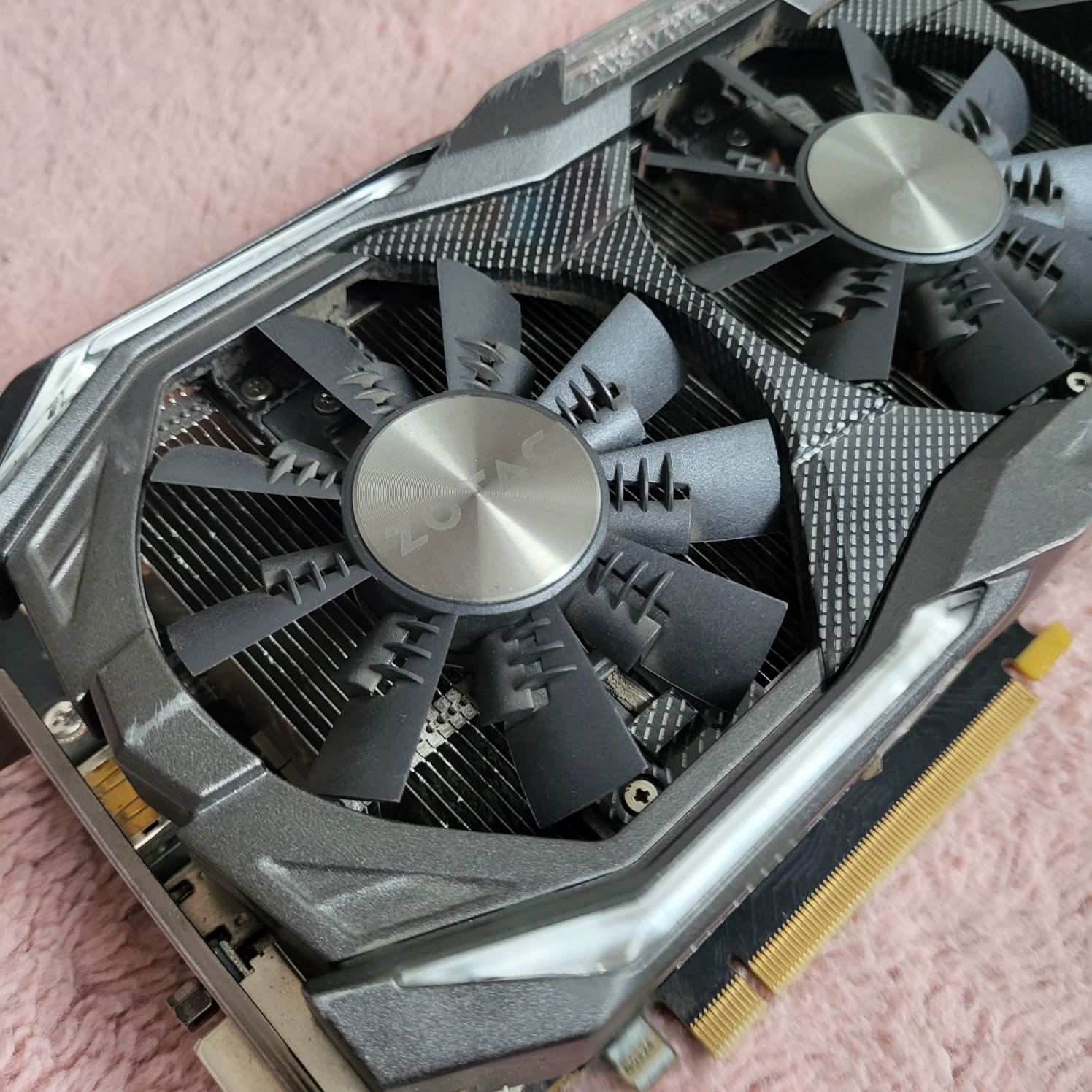 ZOTAC 1070 8Gb GTX GeForce idealny stan karta graficzna