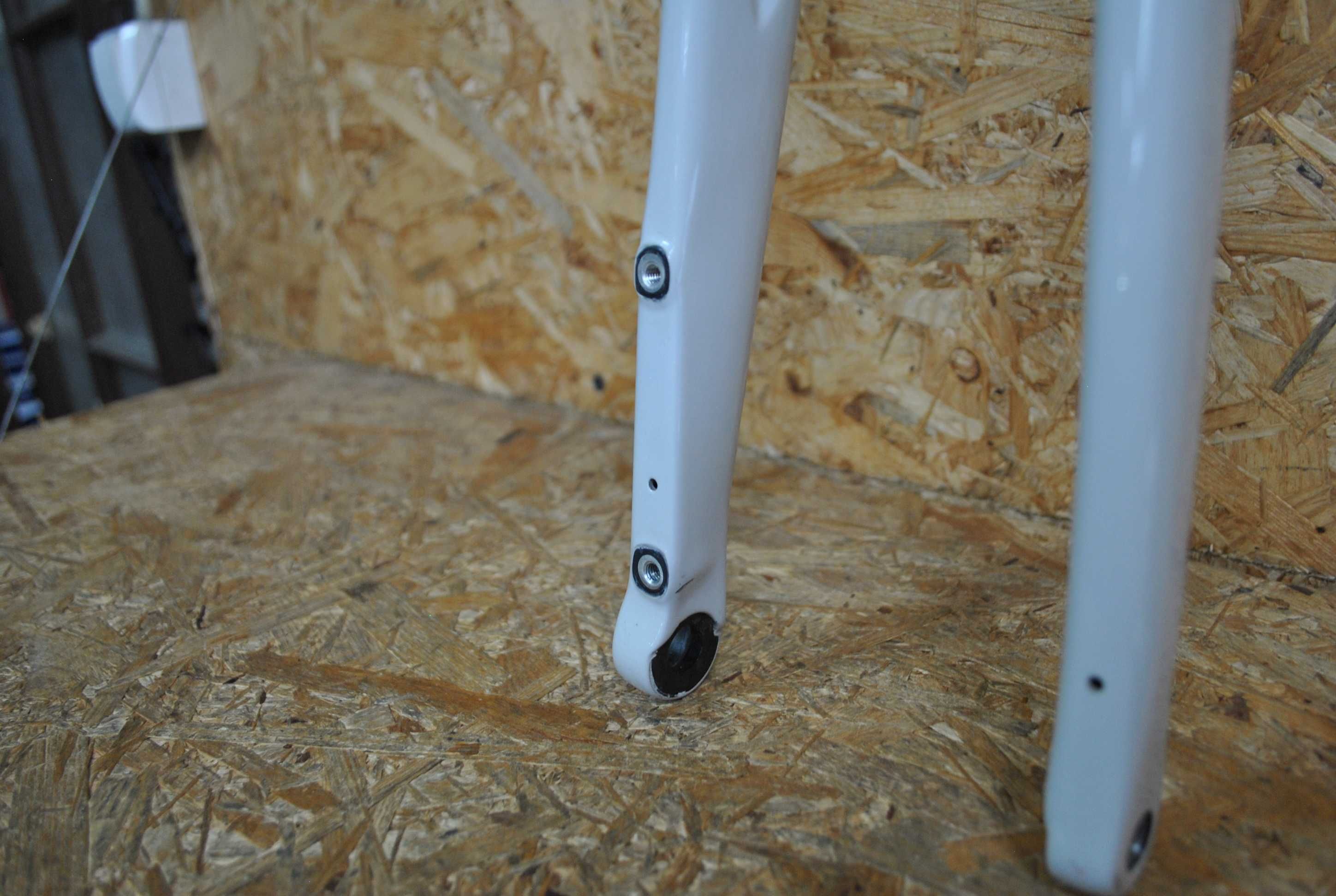 Widelec Specialized 2020 Roubaix 12x100m Karbon Fork