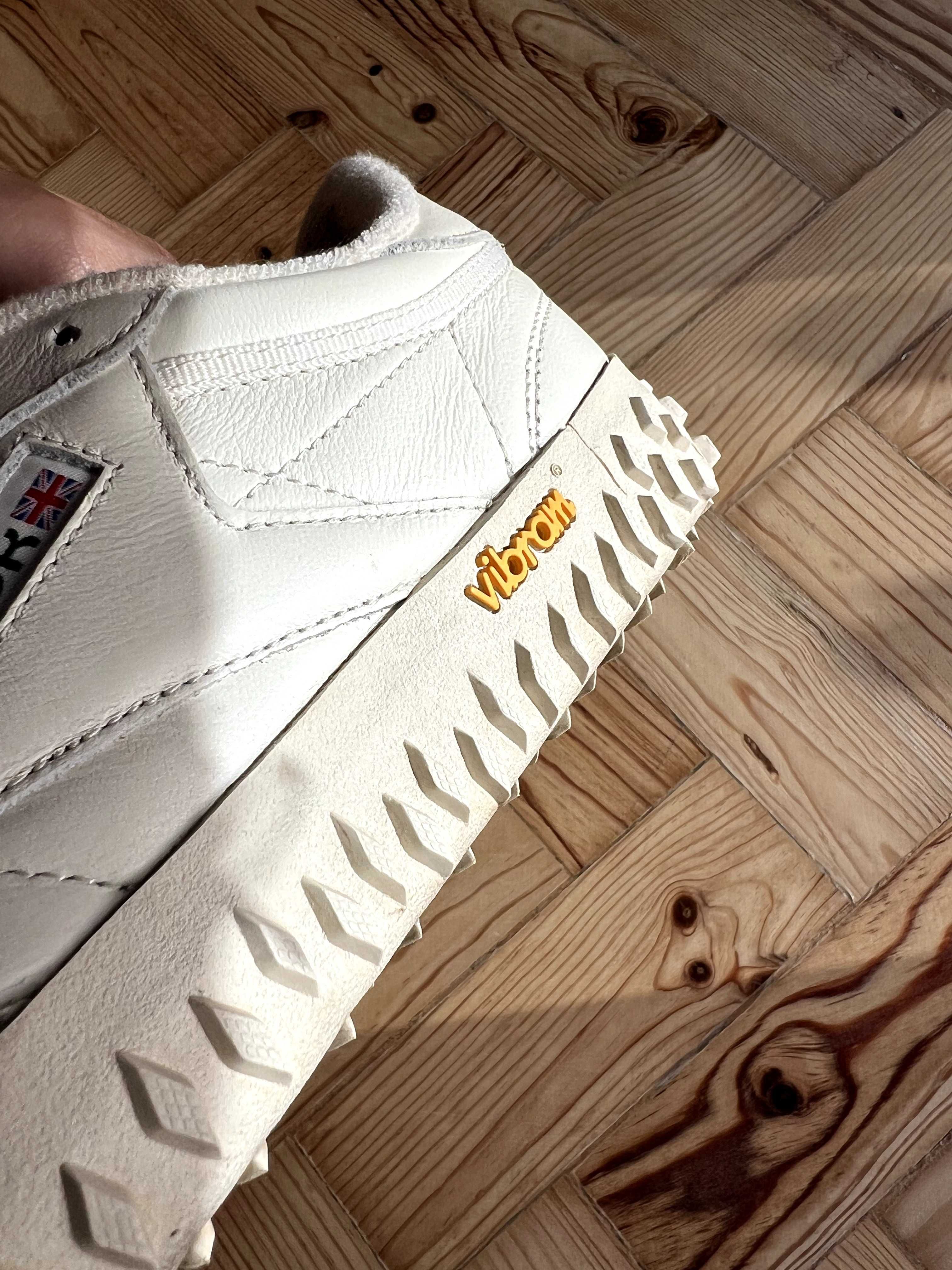 Ténis Reebok Club C Vibram (Edição Limitada)