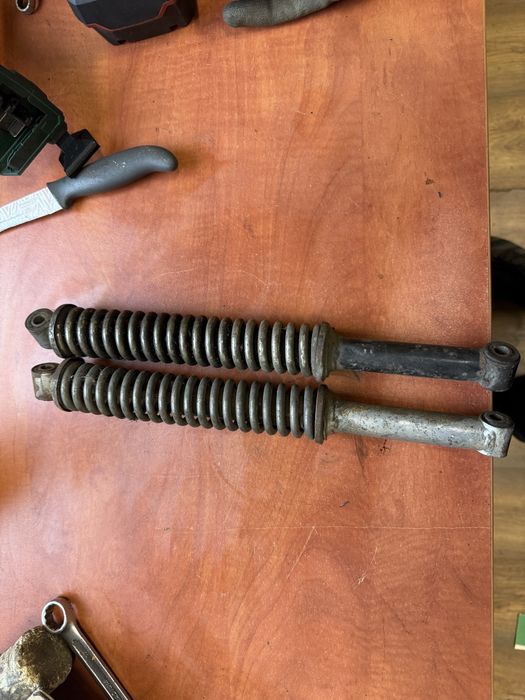 Amortyzatory tył tylne JAWA 50 Mustang Kaczka Pancerka komplet wysyłka