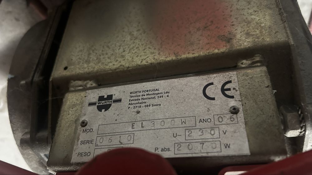 Grua da WURTH em otimo estado