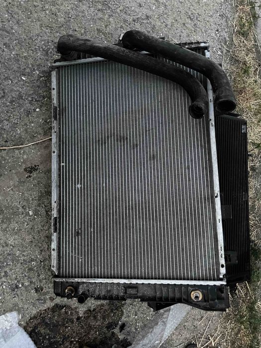 Радіатор, радиатор охлаждения Mercedes Benz W140 M104