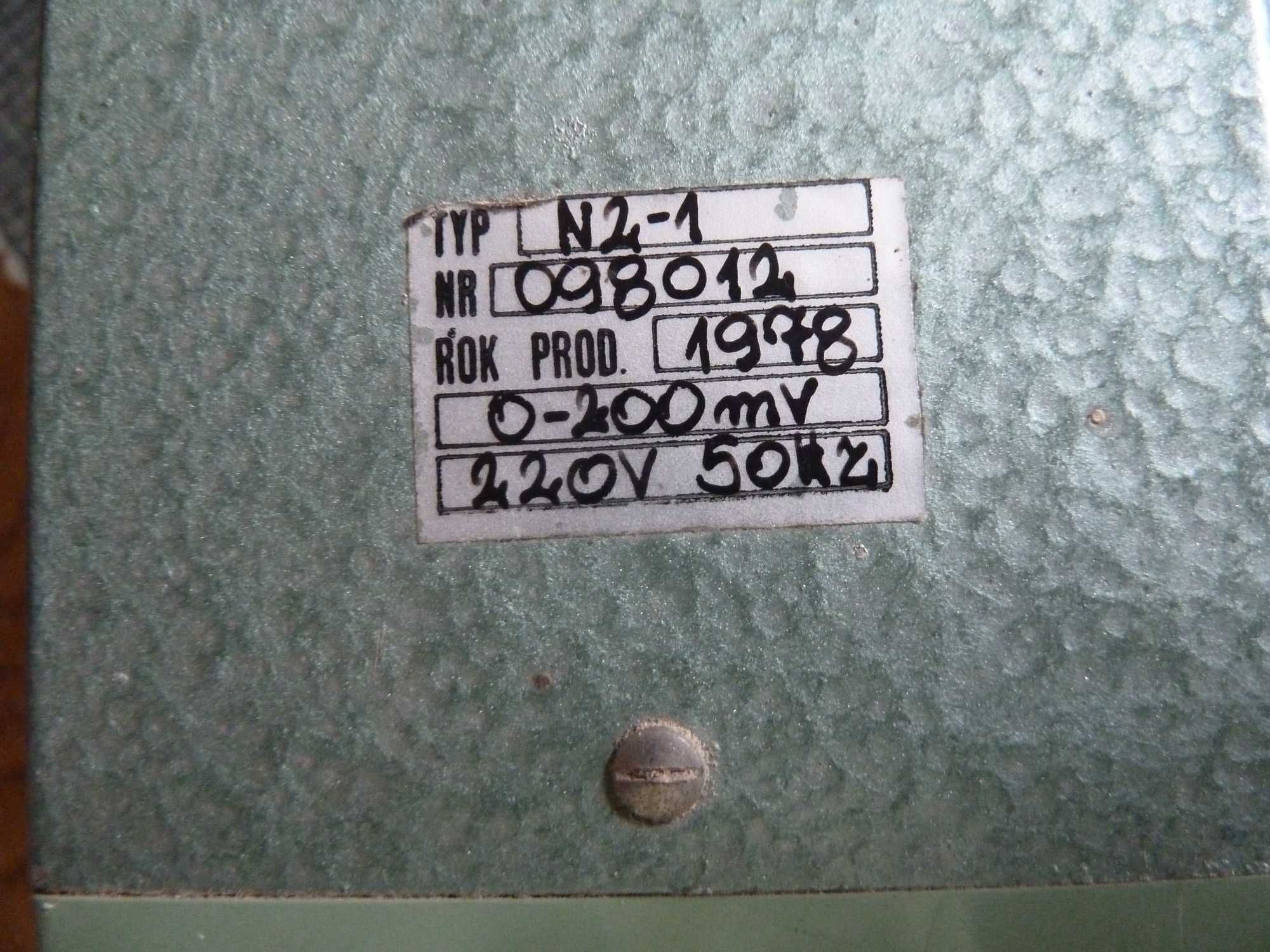 Miernik tablicowy, mV Mera Lumel lampowy
