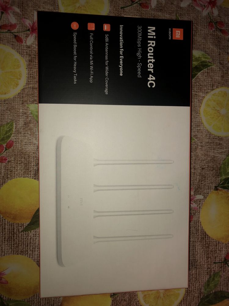 Маршрутизатор Xiaomi Mi WiFi Router 4C (DVB4231GL)