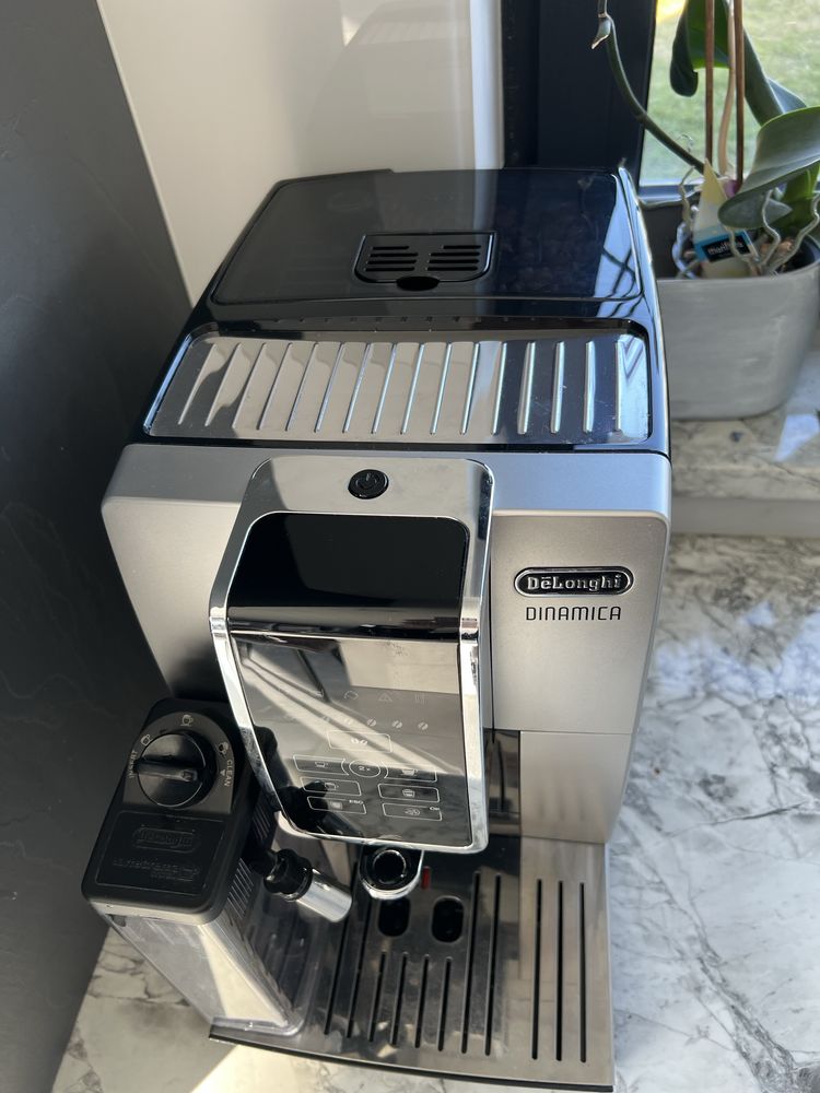 Ekspres Delonghi dinamica