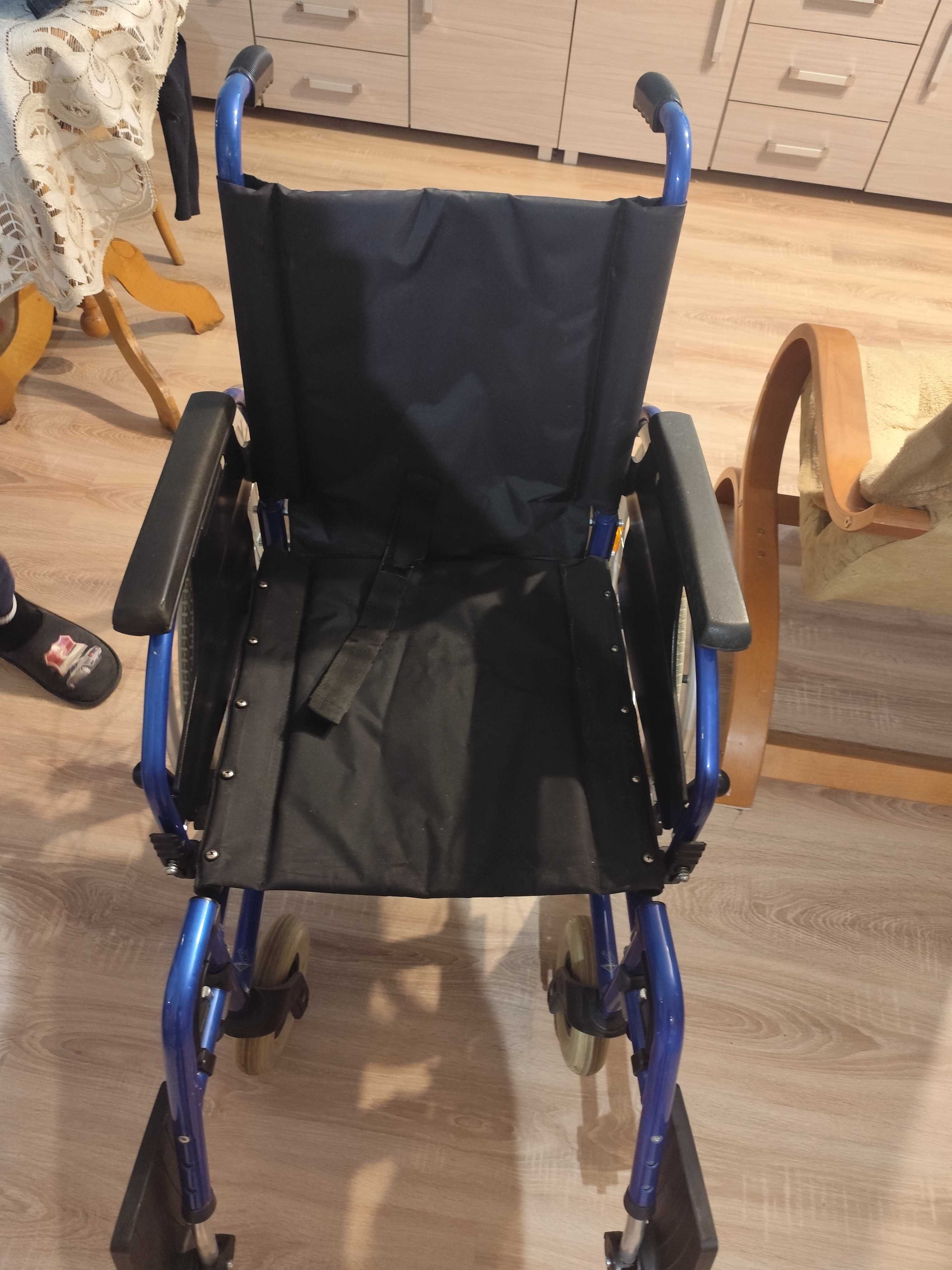 Wózek inwalidzki vermeien d 200