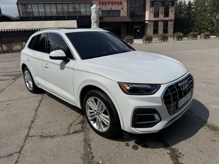 Audi q5 2021 як нова перед максимальна комплектація