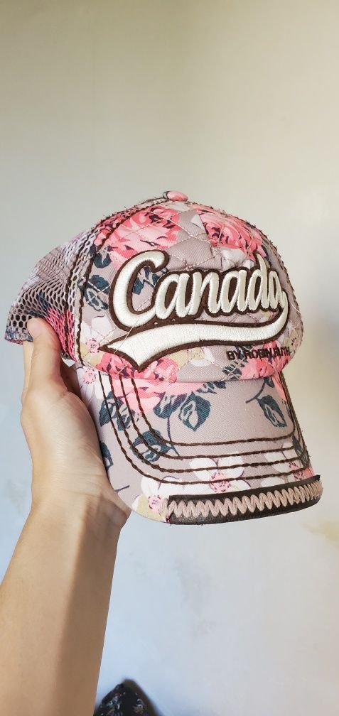 Супер модная кепка бейсбол  Canada