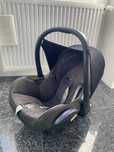 Nosidelko Maxi cosi