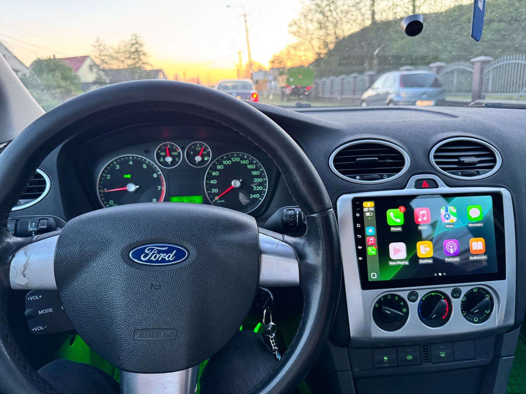 Rádio Android CARPLAY WIFI GPS 2/32GB BLUETOOTH Ford Focus 2 e 3 NOVO