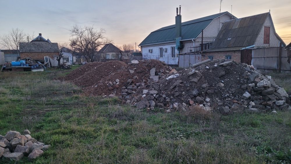 Приму строительный мусор/грунт в дар