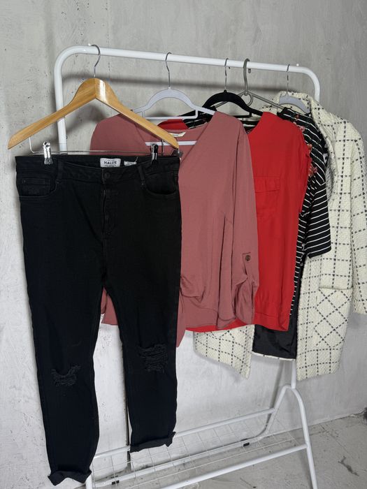 Пакет речей жіночого одягу рр 16/ххл є інші