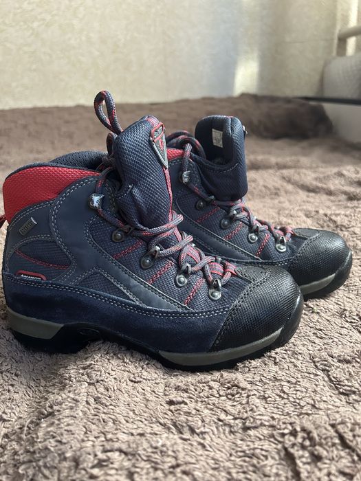 Продам термо чоботи демі