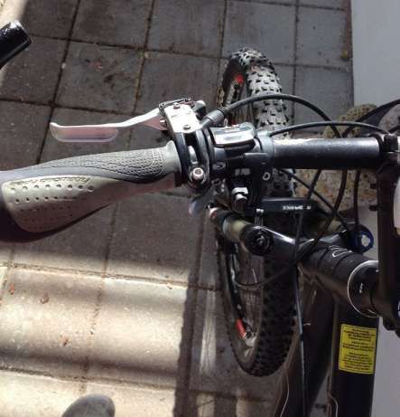 Bicicleta de btt Cube AMS Pro 100 (tamanho 21")