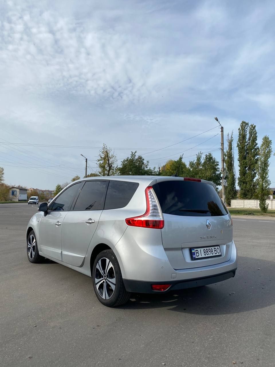 Продам Renault Grand Scenic