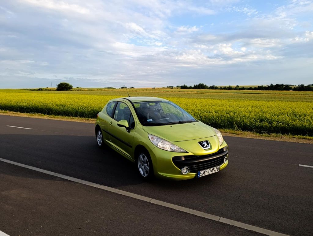 Sprzedam Peugot 207