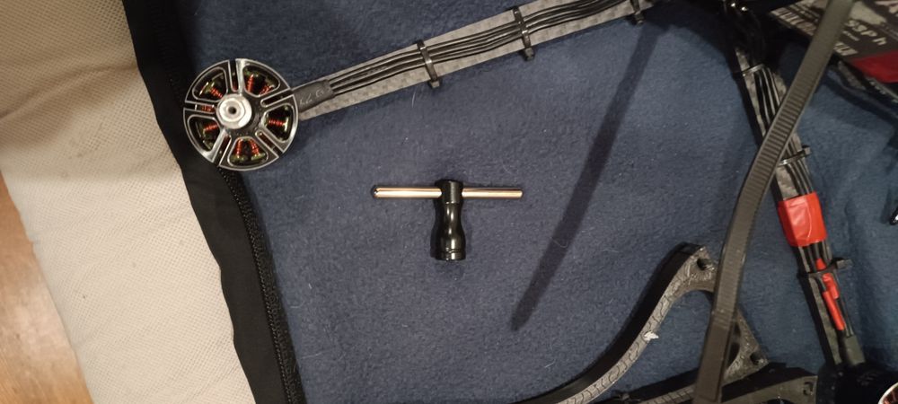 Продам FPV дрон 10 дюймів