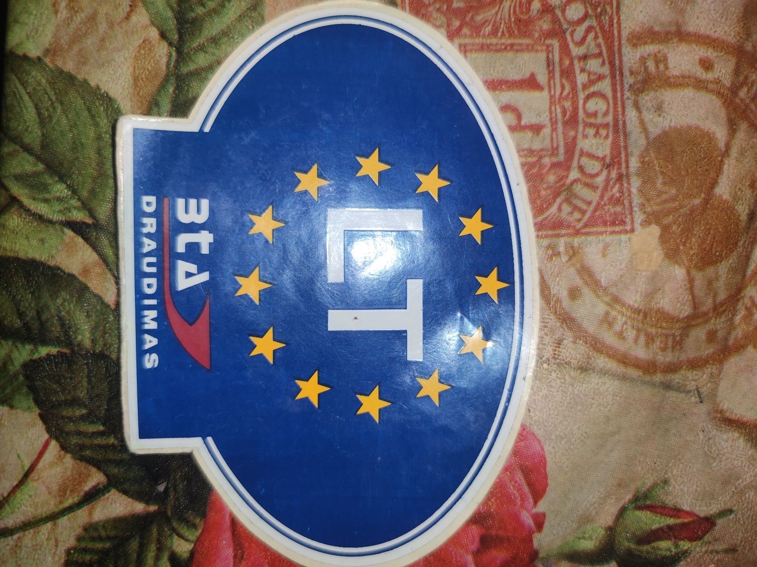 Найклейка на авто