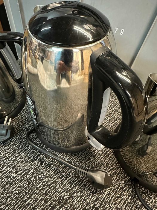 Електрочайник Russell Hobbs 24991-70