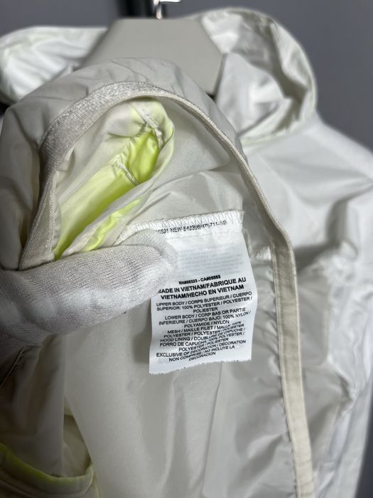 Чоловіча куртка вітровка для бігу Nike