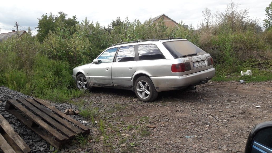 Ш.р.о.т AUDI 100,A6 C4.