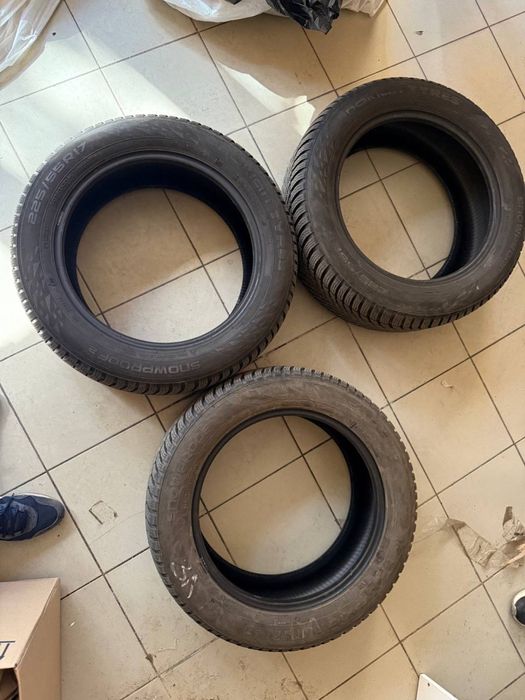 Зимнняя резин Nokian snowproof 2 225 55 r 17