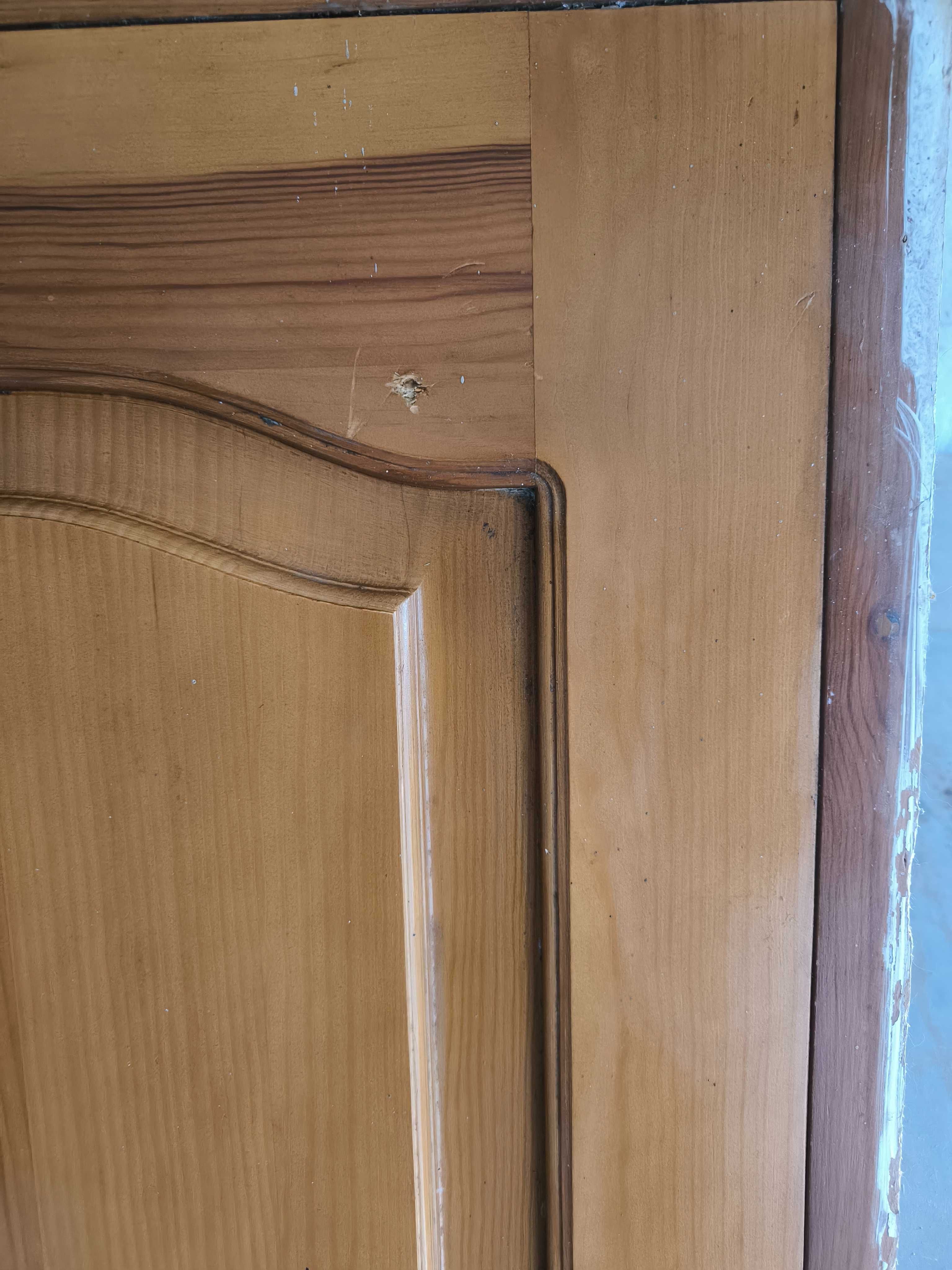 Двері дерев'яні 60х200 см з луткою