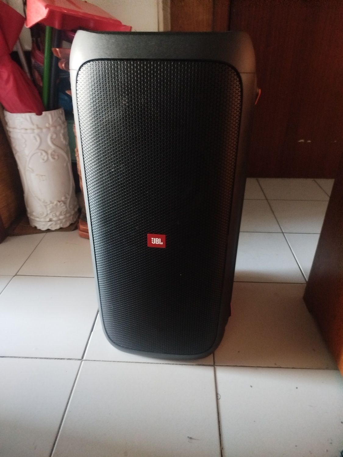 Vendo ou troco coluna JBL party box 310