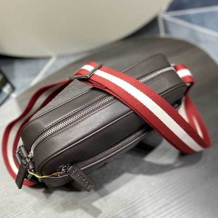 Кожаная сумка Bally. Через плечо. Оригинал. Новая