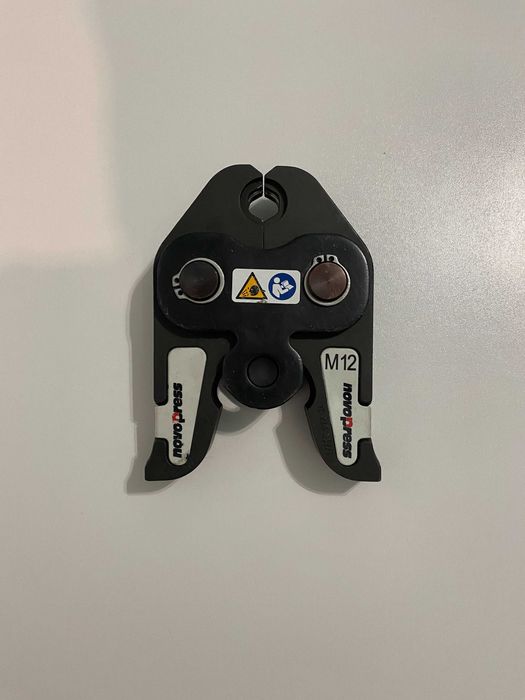 Szczękia do zaciskarki NOVOPRESS M12 szczęka geberit milwaukee rems