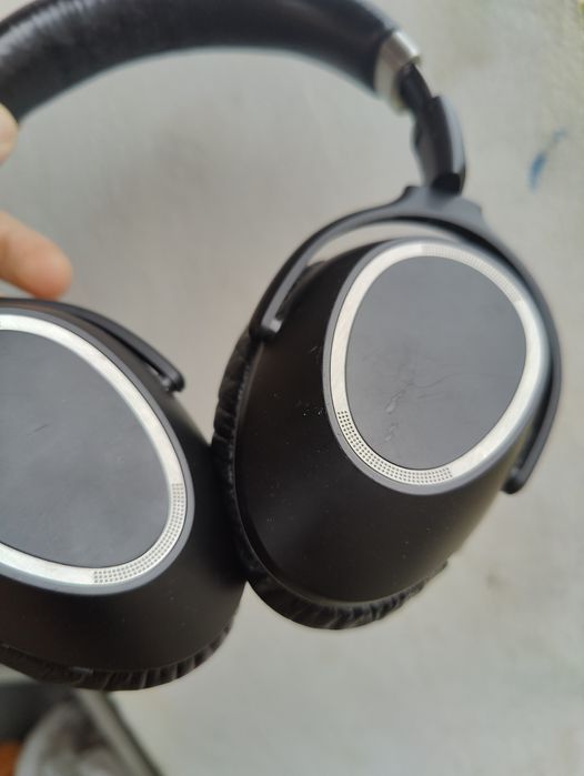 Наушники Sennheiser PXC-550