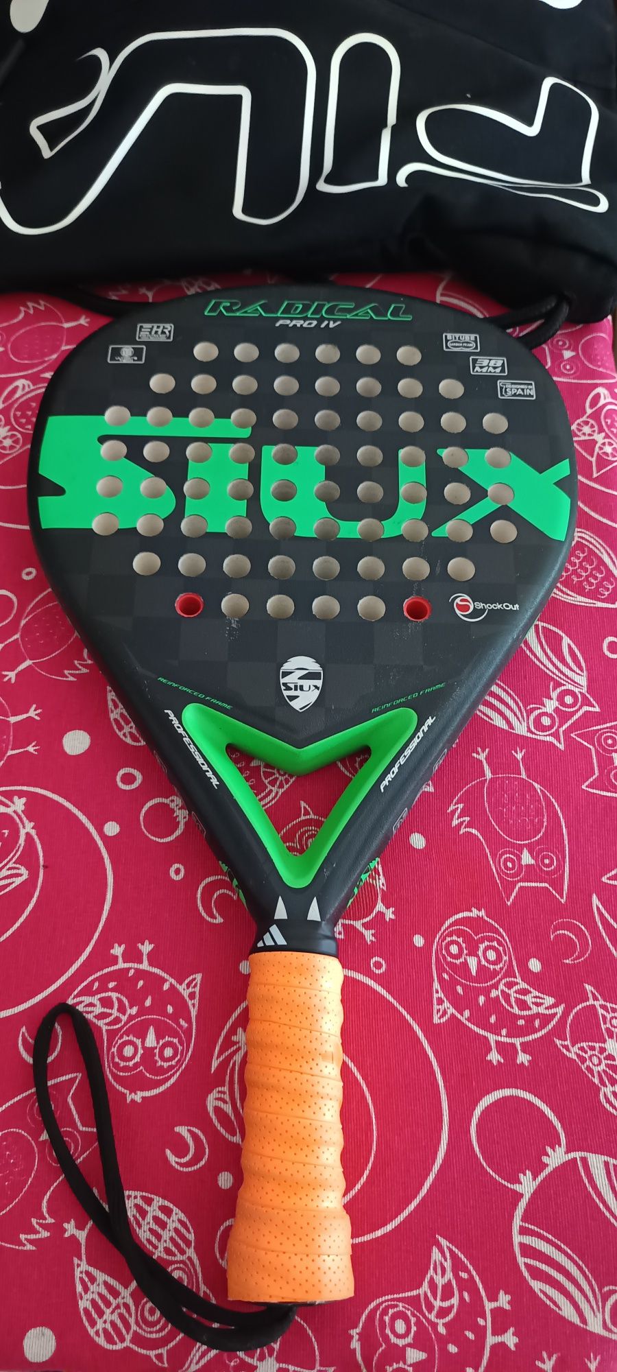 Vendo Raquete de Padel Siux Radical Pro 25€