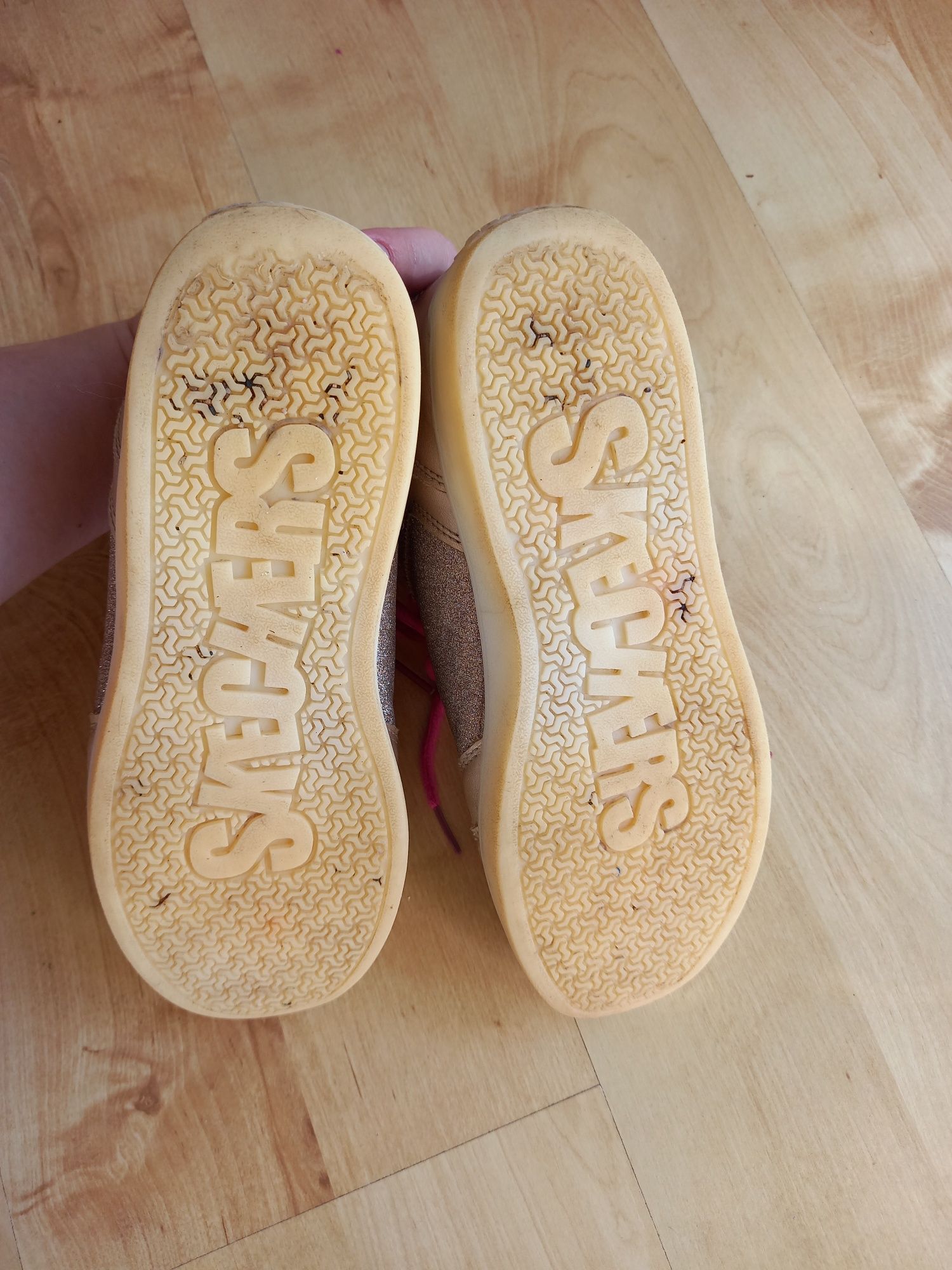 Buty świecące Skechers Energy lights r 34