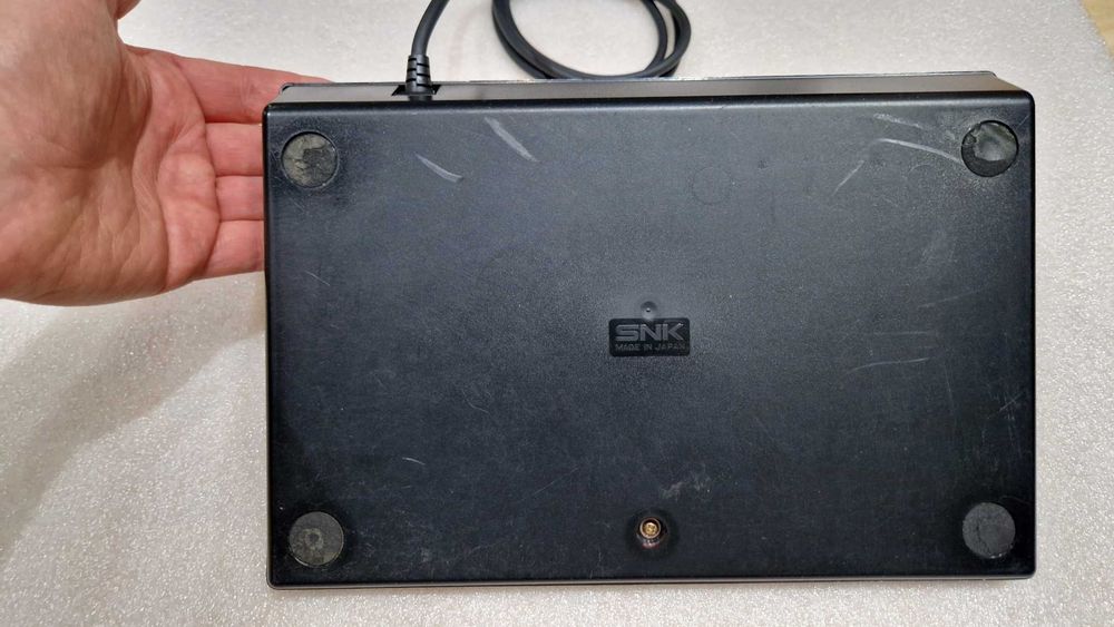 Retro konsola SNK Neo Geo AES, kontroler, zasilacz