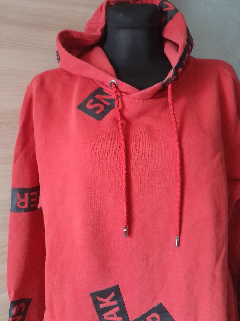 Fajna bluza z kapturem