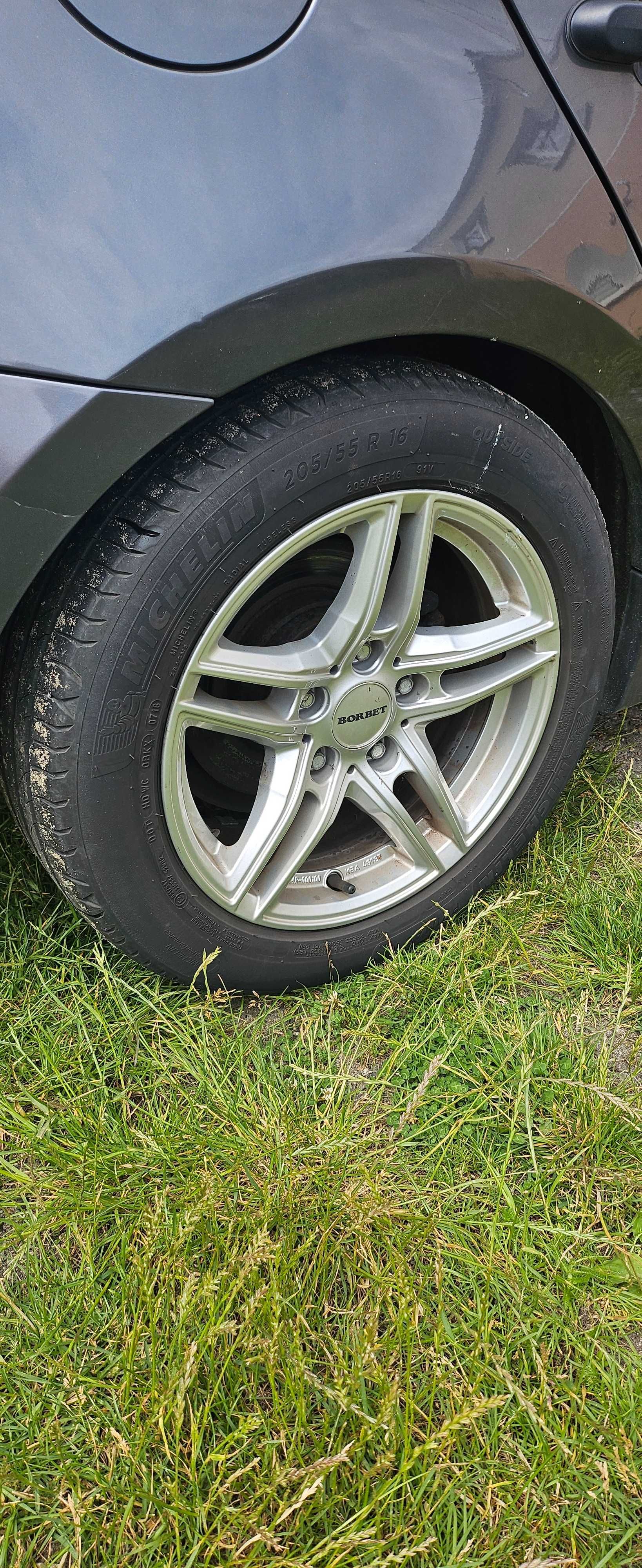 BMW seria 1 2006r.