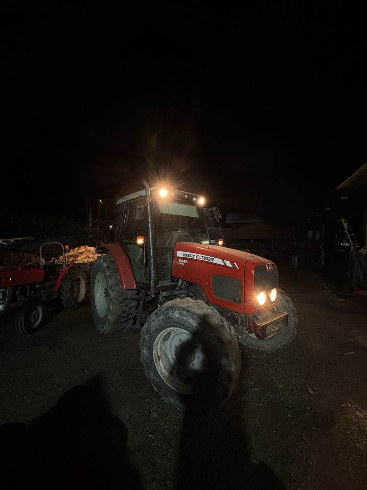 Massey Ferguson 5445
