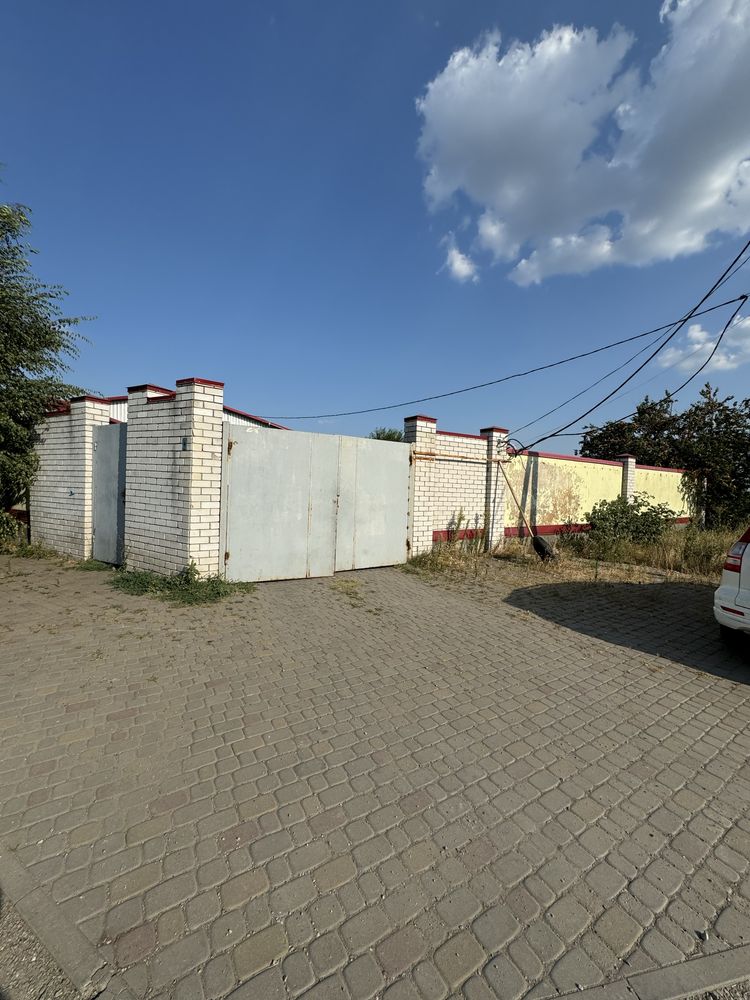 Продам помещения 300 кв под ваш бизнес