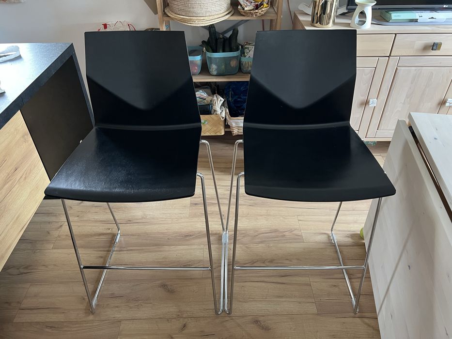 Krzesla barowe 2 szt hokery