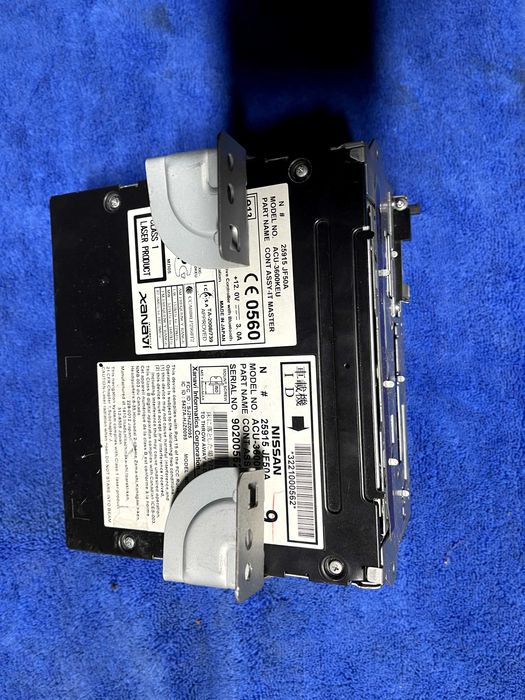 Radio CD Nissan GTR R35 09-