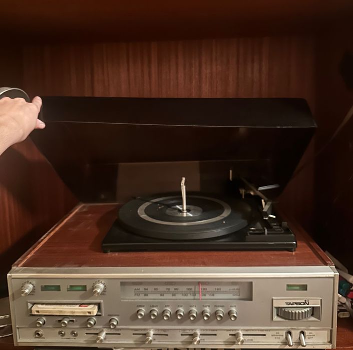 Gira discos, leitor de cassetes e rádio TAPSON com 2 Coluna TAPSON