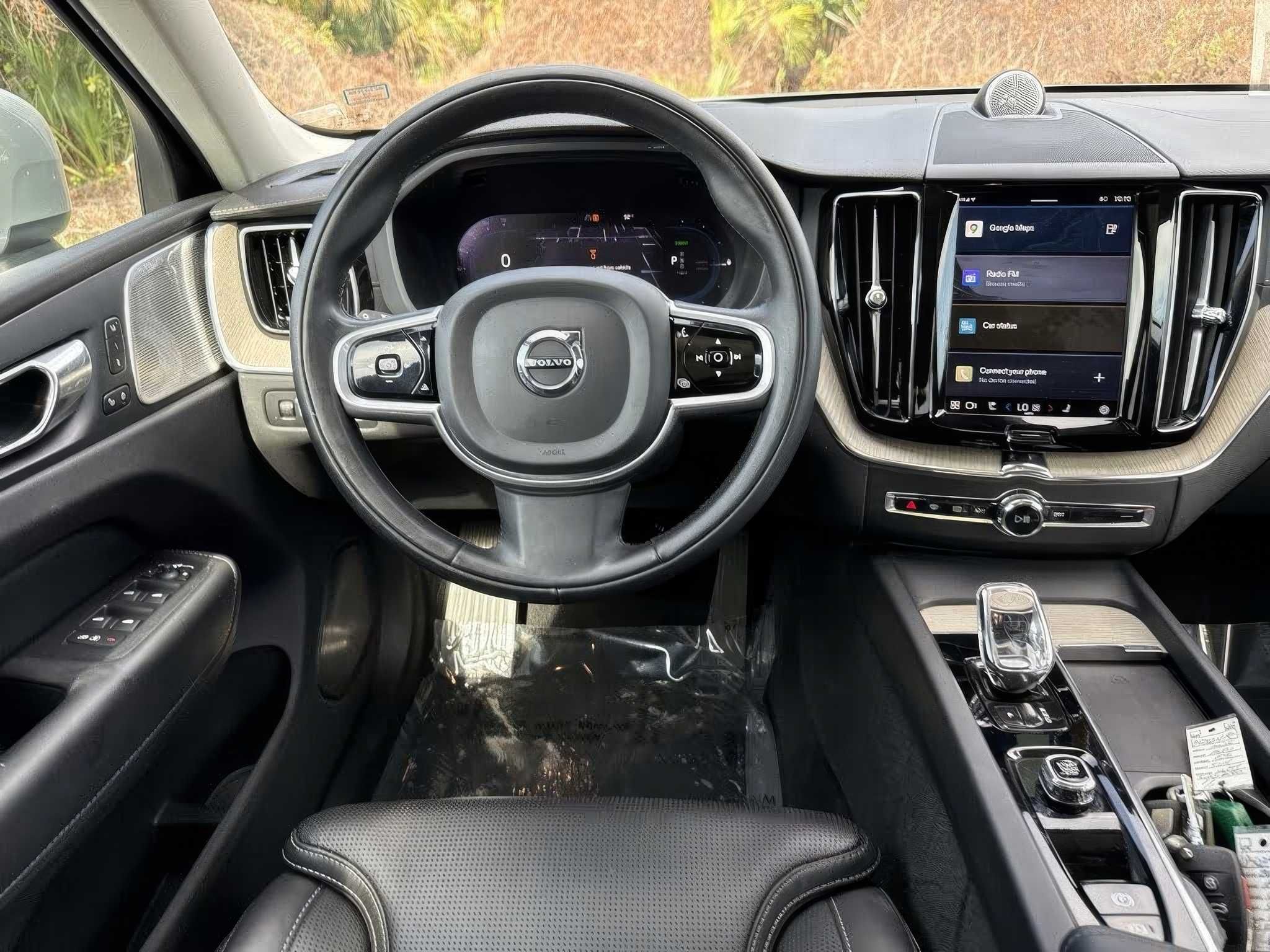 2022  Volvo XC60