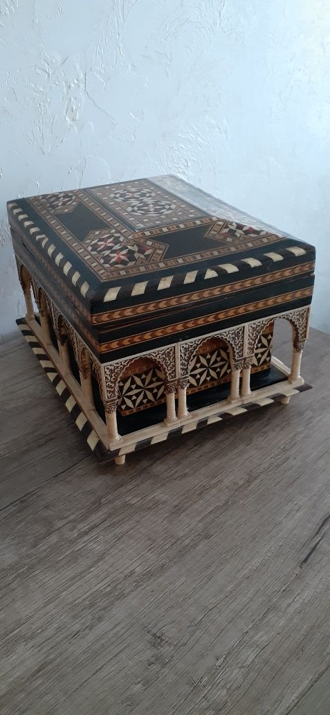 Музыкальная шкатулка Reuge Швейцария Vintage caja demúsica музична скр