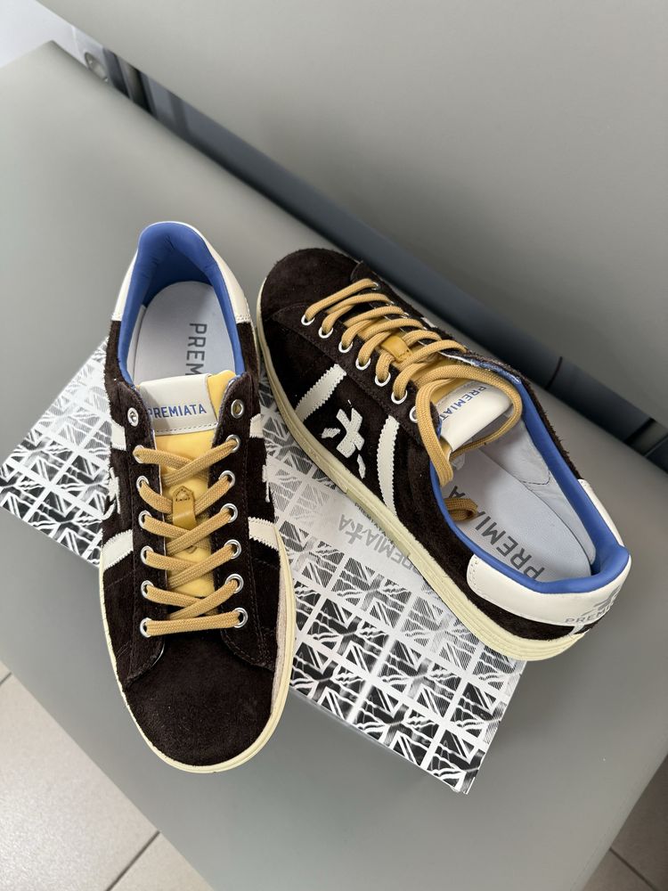 Оригінал . Premiata Russell 6428 43p